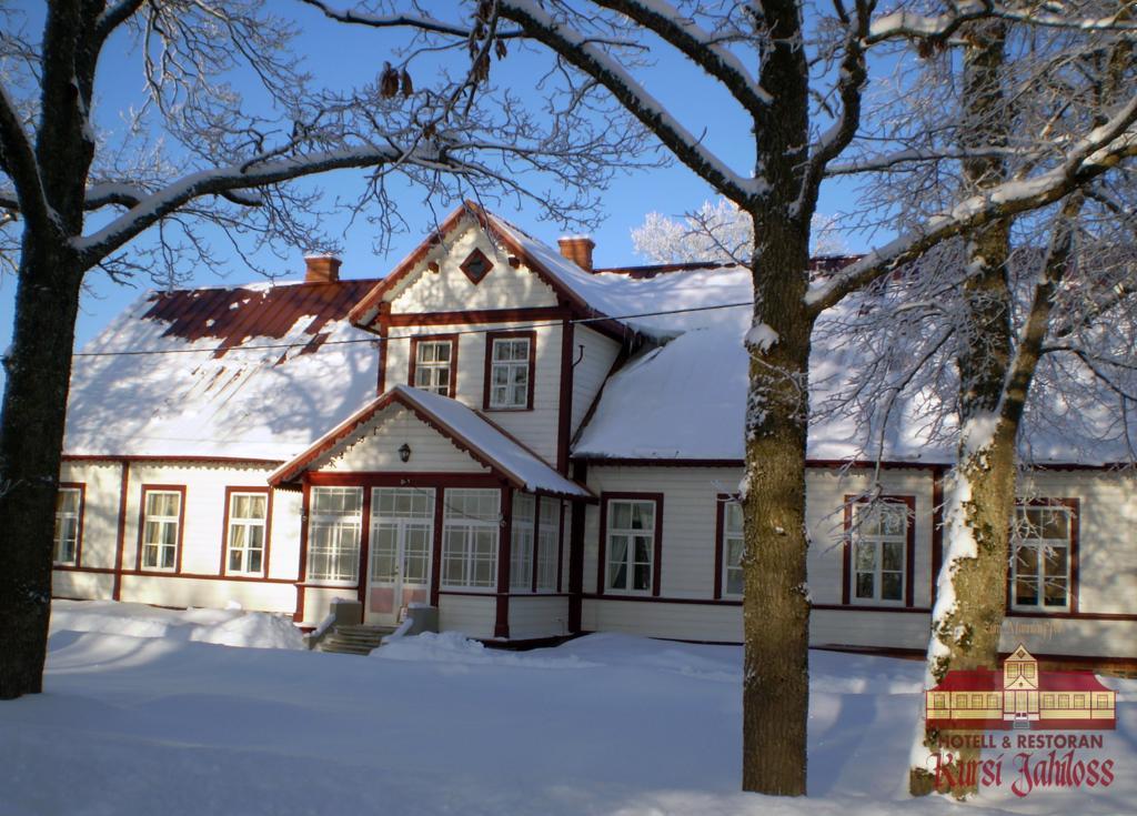 Kursi Hunting Manor Hotel Puurmani Exterior photo